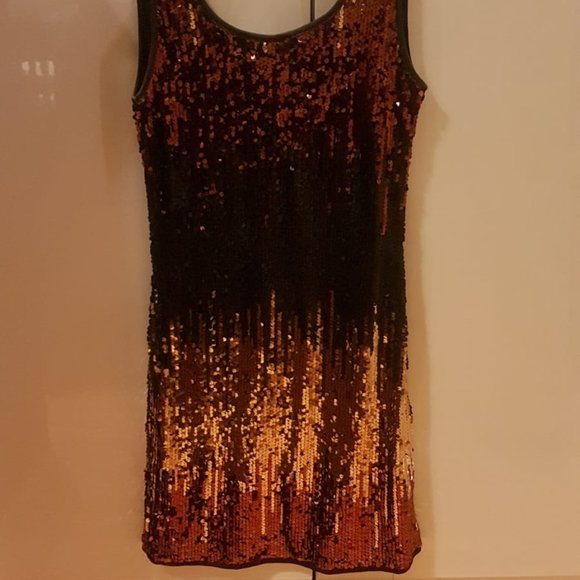 Vero Moda Gold/Gold/Bronze Sequin Mini Dress - Picture 2 of 4